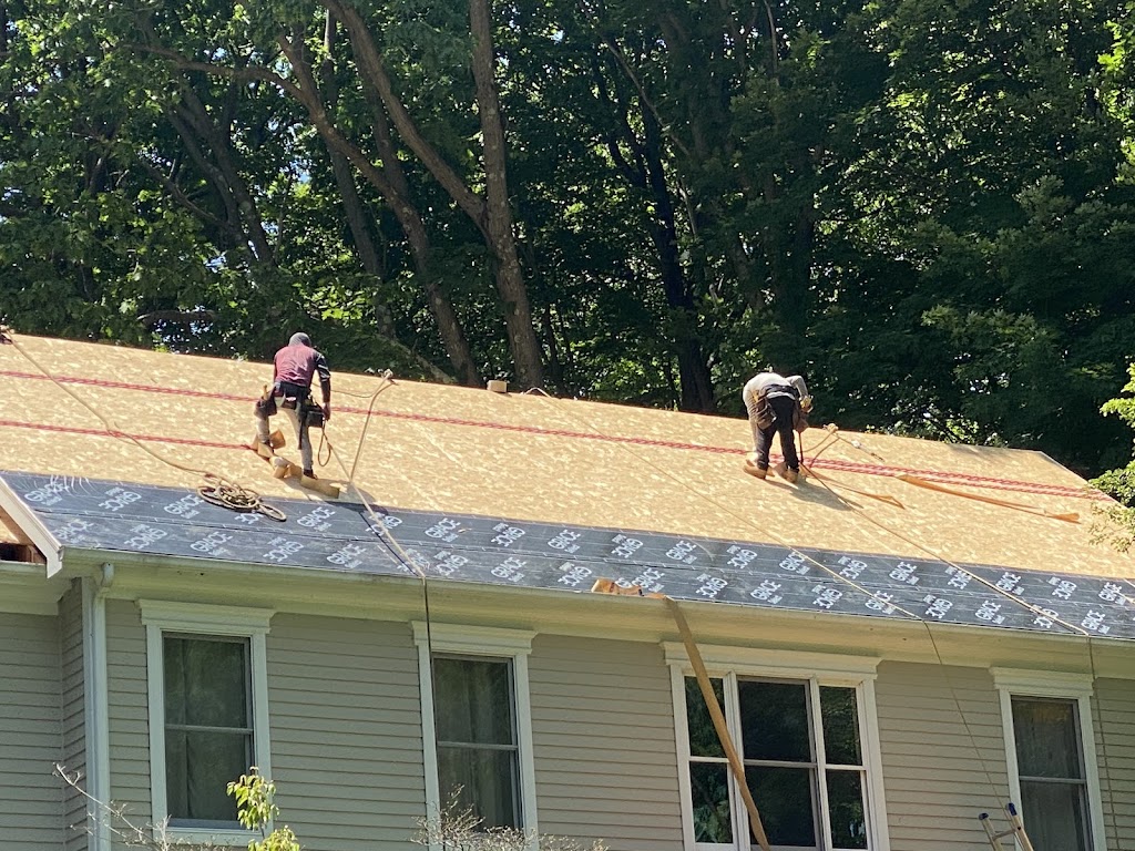 Able Roofing | 178 Middle River Rd, Danbury, CT 06811 | Phone: (203) 746-1877