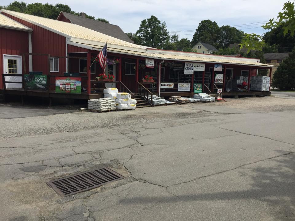 Utter Brothers Feed Supply LLC | 4 Charles St, Pawling, NY 12564 | Phone: (845) 855-1130