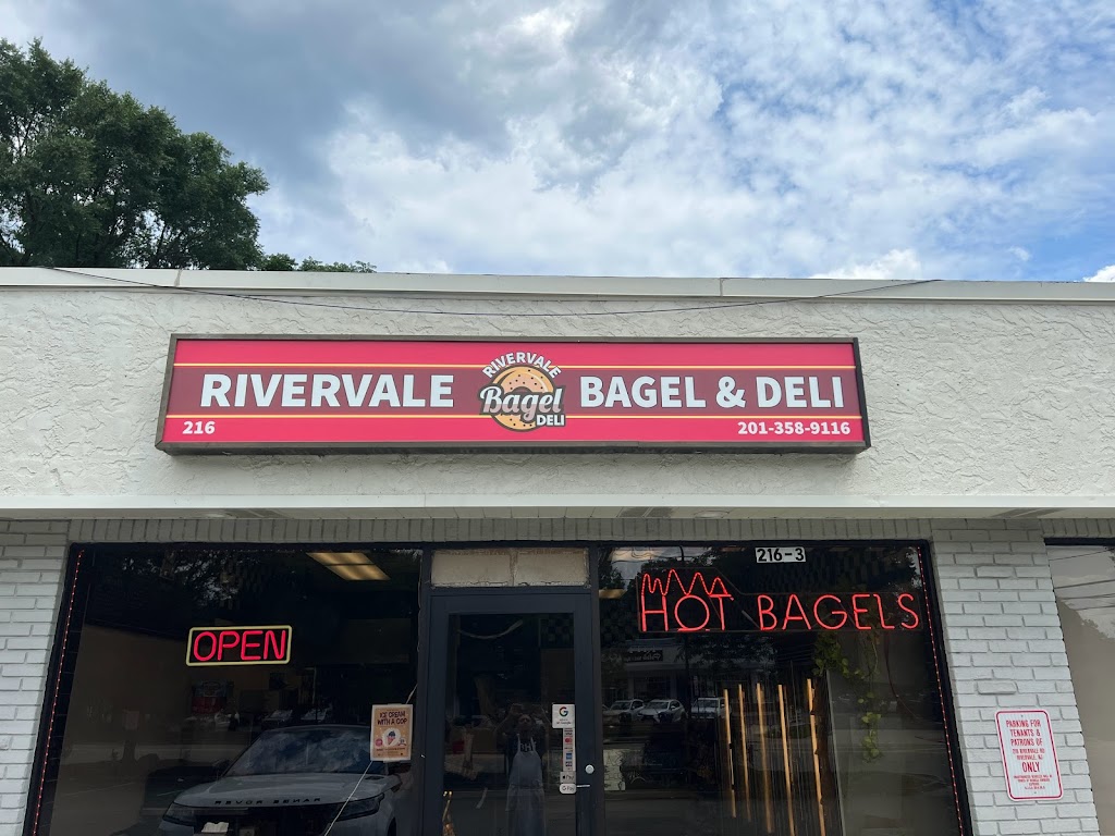 Rivervale Bagels & Deli | 216 Rivervale Rd, River Vale, NJ 07675 | Phone: (201) 358-9116