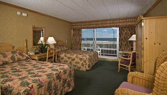 Beach Club Hotel | 1280 Boardwalk, Ocean City, NJ 08226 | Phone: (609) 399-8555