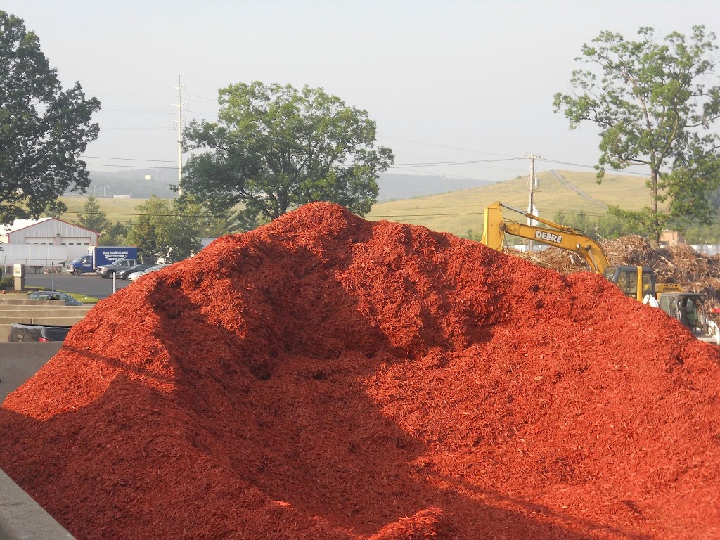 D & J Wholesale Mulch Distributors | 1200 Marshwood Rd, Scranton, PA 18512 | Phone: (570) 291-4380