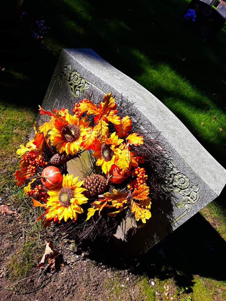 Holy Sepulchre Cemetery | 3442 NY-112, Coram, NY 11727 | Phone: (631) 732-3460