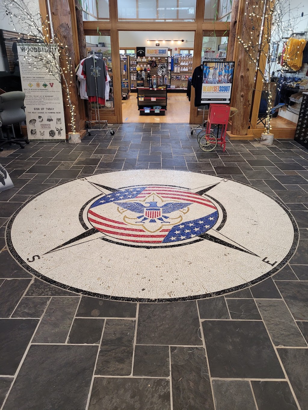 Boy Scouts of America Northern New Jersey Scout Shop | 25 Ramapo Valley Rd, Oakland, NJ 07436 | Phone: (201) 651-9743