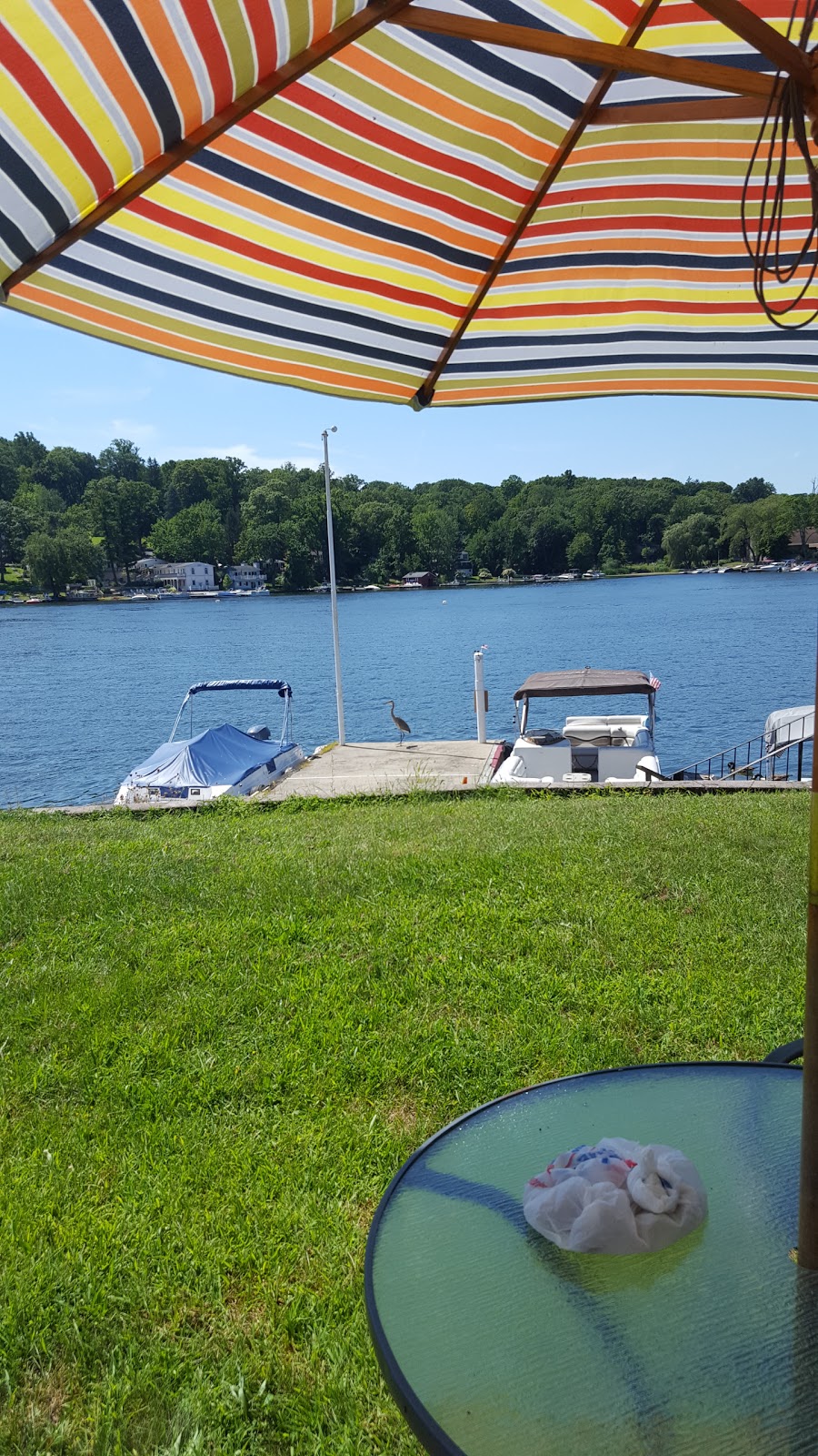 Mr. Cs Lakefront Lodging | 469 River Styx Rd, Hopatcong, NJ 07843 | Phone: (973) 713-7546