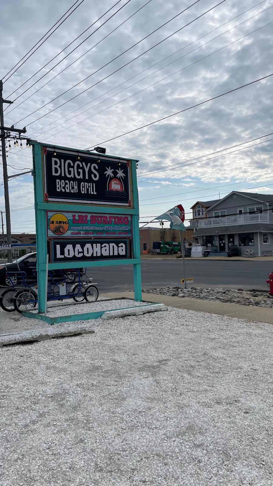 Biggys Beach Grill | 1301 Long Beach Blvd, Beach Haven, NJ 08008 | Phone: (609) 207-6122