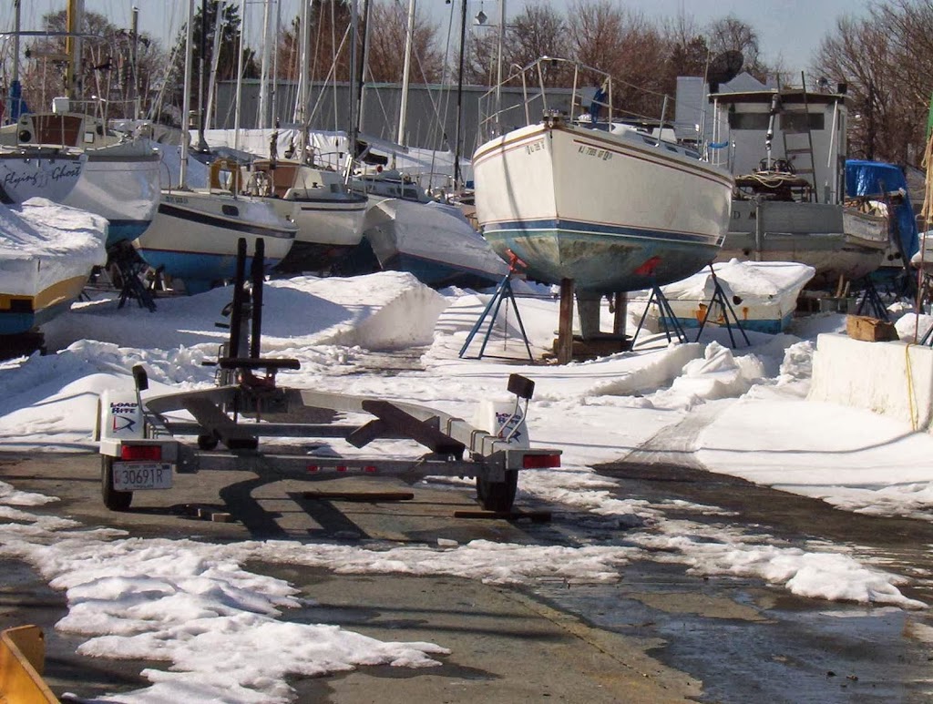 Barrons Boatyard | 350 Fordham Pl, The Bronx, NY 10464 | Phone: (718) 885-9802