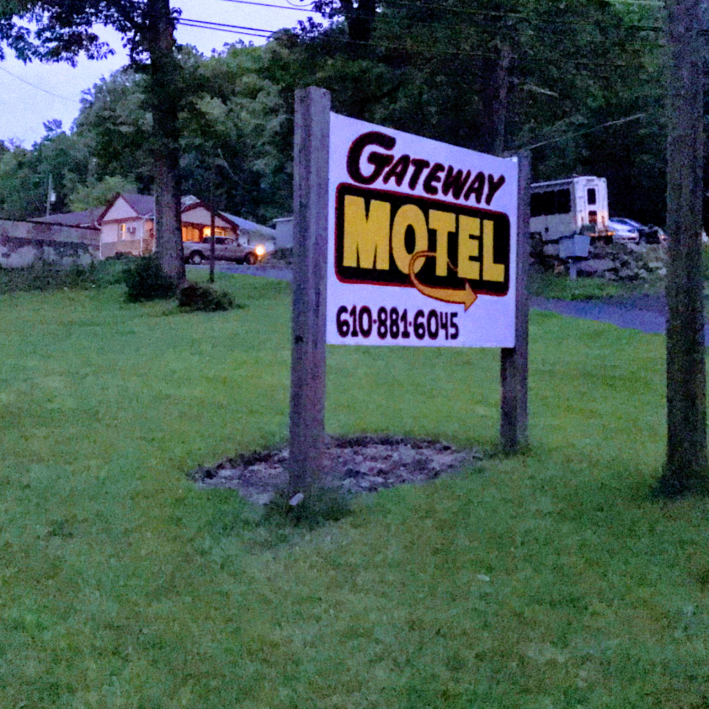 Gateway Motel | 213 Emerson Rd, Wind Gap, PA 18091 | Phone: (610) 881-6045