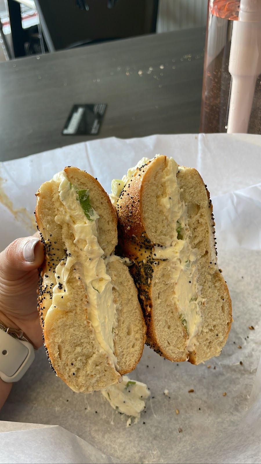 Goldbergs Famous Bagels | 801 County Rd 39, Southampton, NY 11968 | Phone: (631) 204-1046