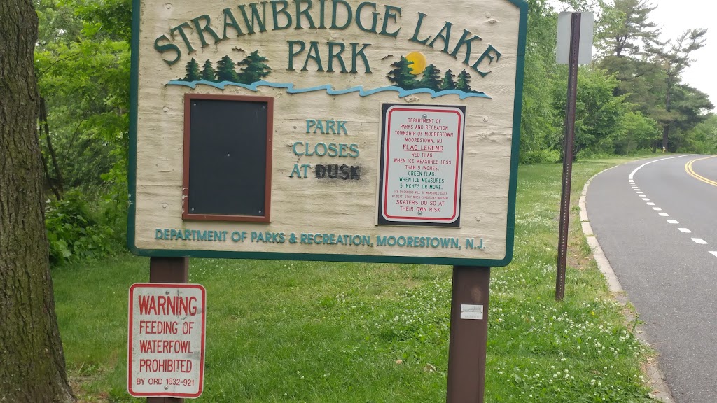Strawbridge Lake Park | Haines Dr, Moorestown, NJ 08057 | Phone: (856) 914-3093