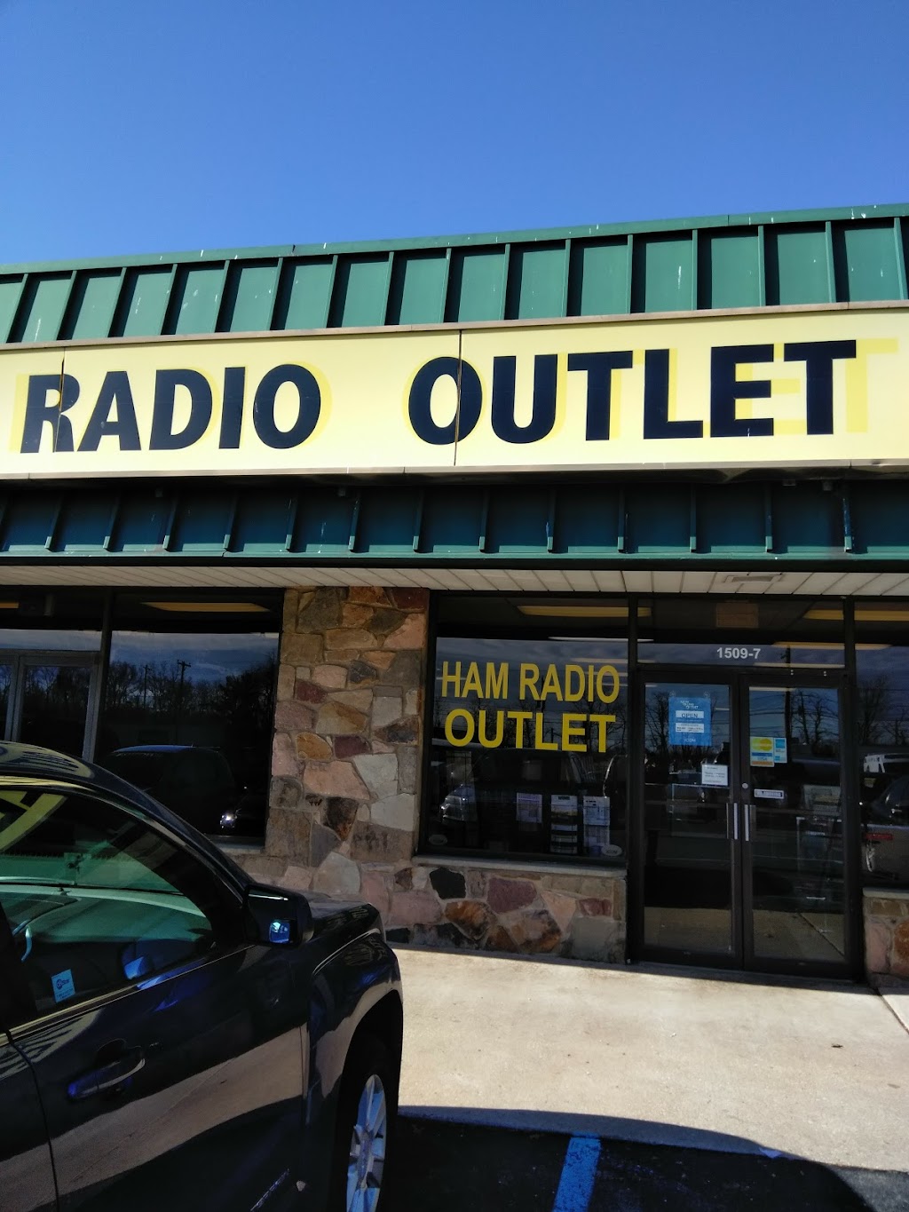 Ham Radio Outlet | 1509 N Dupont Hwy #7, New Castle, DE 19720 | Phone: (302) 322-7092