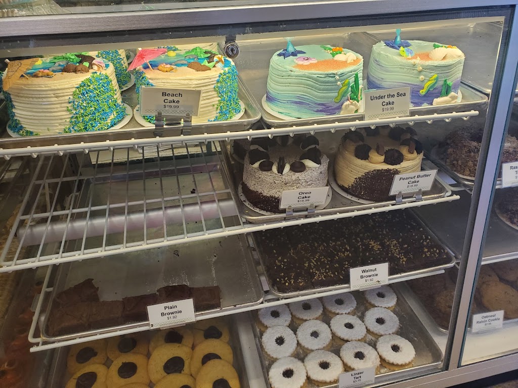 Colonial Bakery | 3091 NJ-35, Lavallette, NJ 08735 | Phone: (732) 793-3960