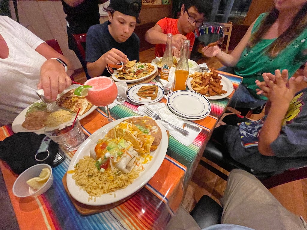 Cantina bay mexican restaurant | Bayville, NY 11709 | Phone: (516) 802-3001