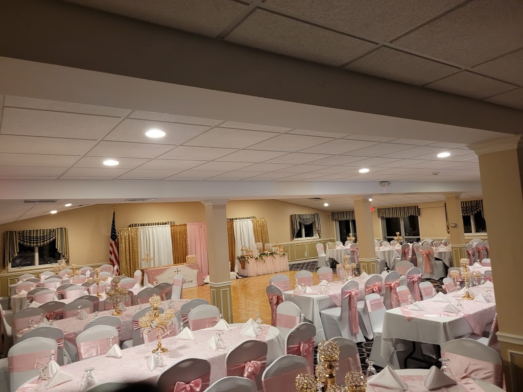 Cortlandt Yacht Club | 238 Kings Ferry Rd, Montrose, NY 10548 | Phone: (914) 739-3011