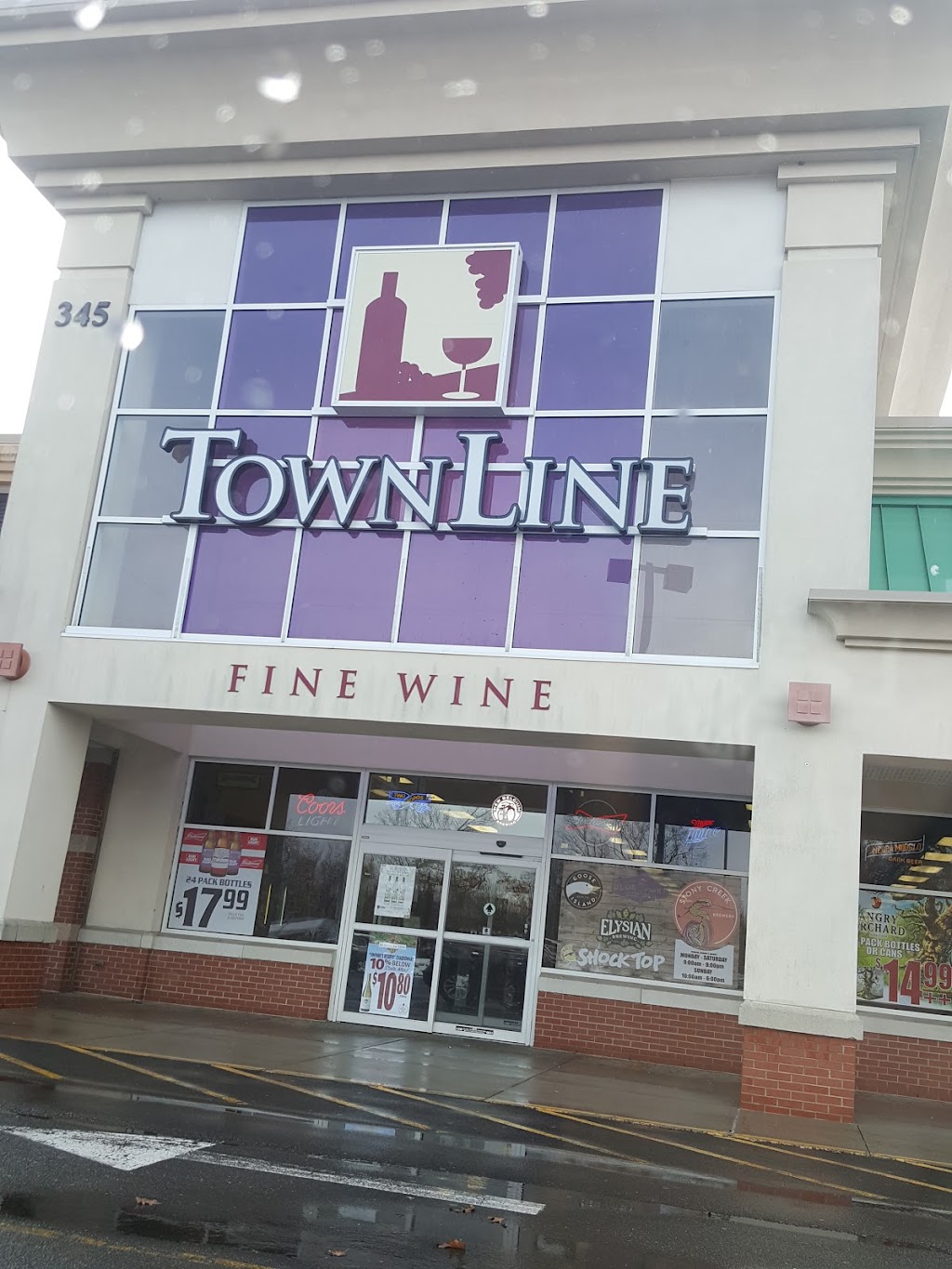 Town Line Fine Wine, Spirits & Beer | 345 Hawley Ln, Stratford, CT 06614 | Phone: (203) 908-3104