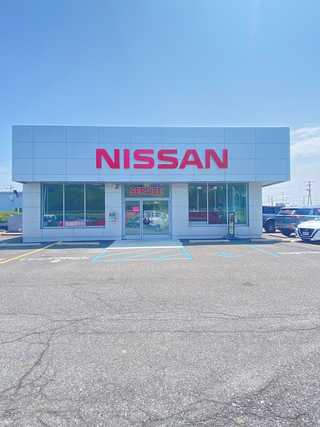 Kingston Nissan | 140 NY-28, Kingston, NY 12401 | Phone: (845) 213-2127