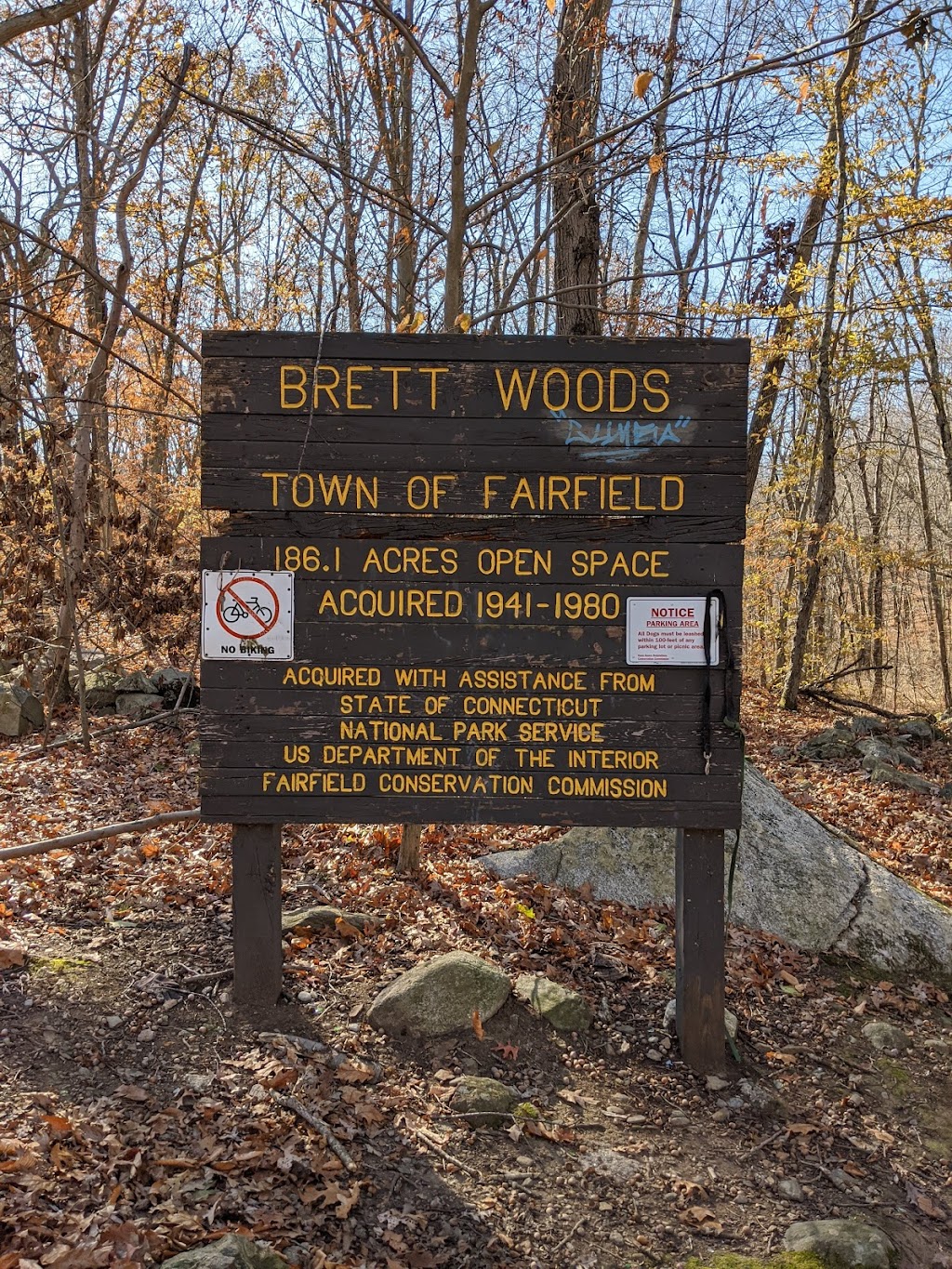 Brett Woods Open Space | Fairfield, CT 06824 | Phone: (203) 256-3000