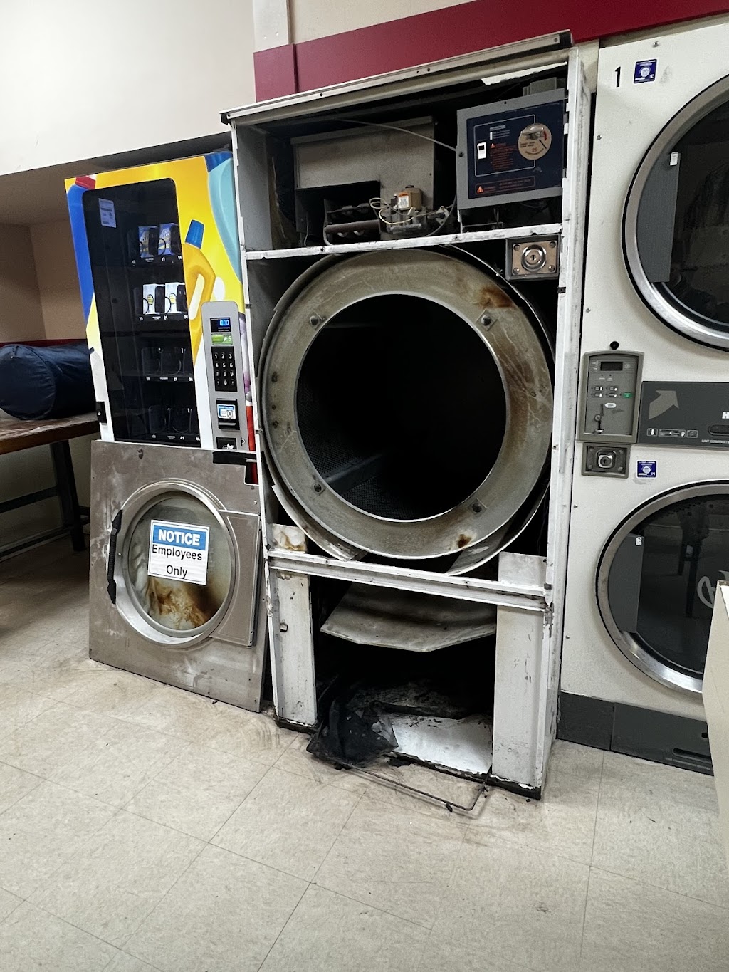 Laundry Bros Toms River | 945 NJ-166, Toms River, NJ 08753 | Phone: (848) 266-3379