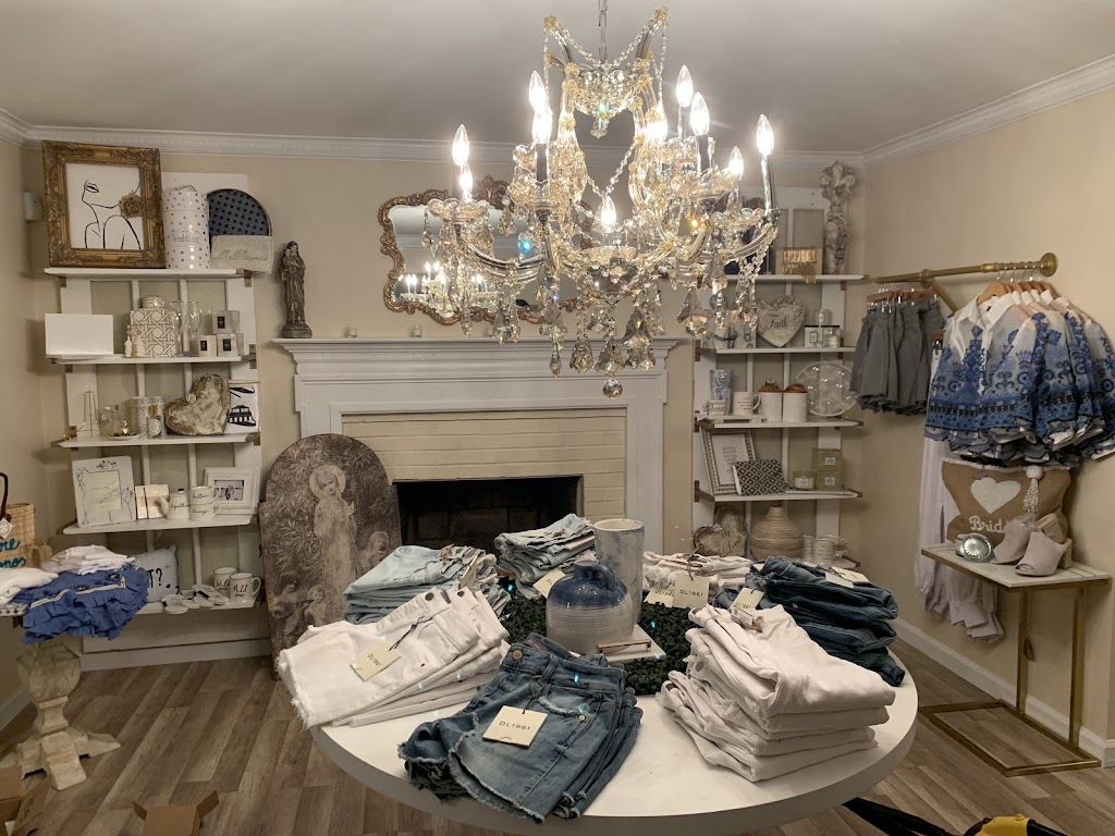 True Blue Boutique | 31 Church St, Little Silver, NJ 07739 | Phone: (732) 268-7904