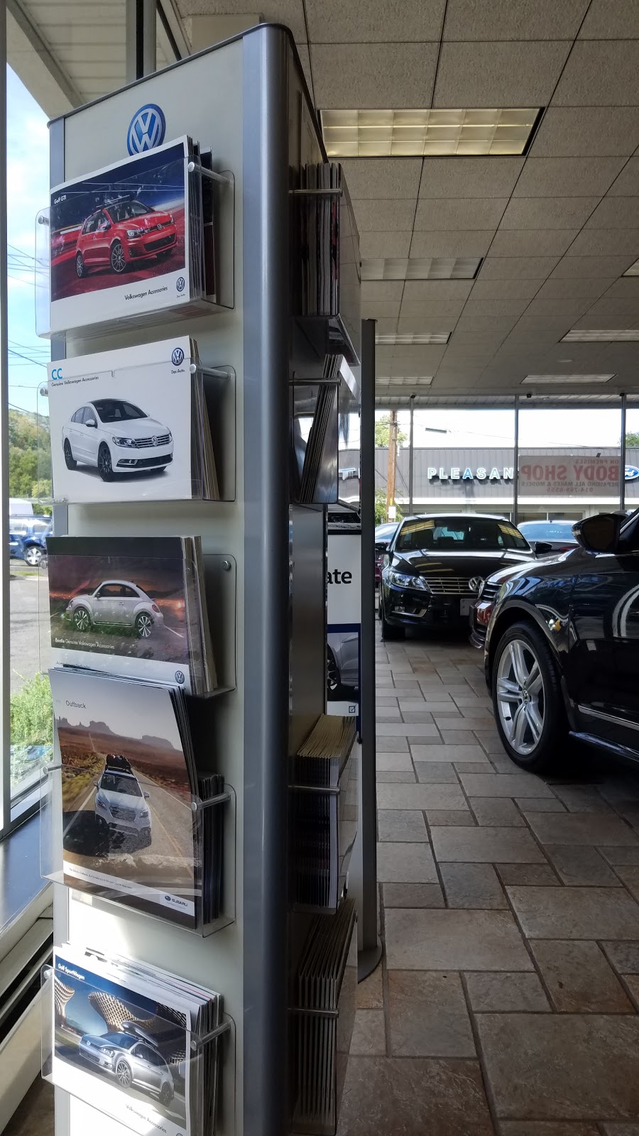 Prestige Imports VW | 44 Pleasantville Rd, Pleasantville, NY 10570 | Phone: (914) 769-5100