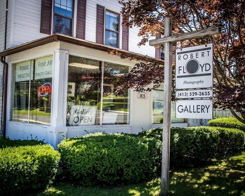 Robert Floyd Photo Gallery and Learning Center | 2 East St @Route 10, Southampton, MA 01073 | Phone: (413) 529-2635