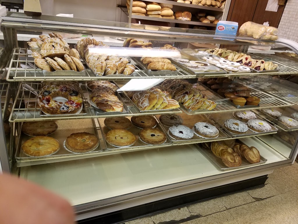 Deb Pam Bakery | 379 Union Blvd, Totowa, NJ 07512 | Phone: (973) 278-4141