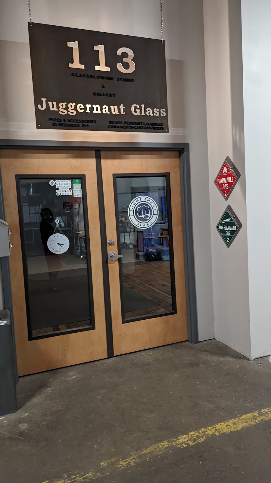 Juggernaut Glass | 122 Pleasant St Ste 113, Easthampton, MA 01027 | Phone: (413) 727-2789