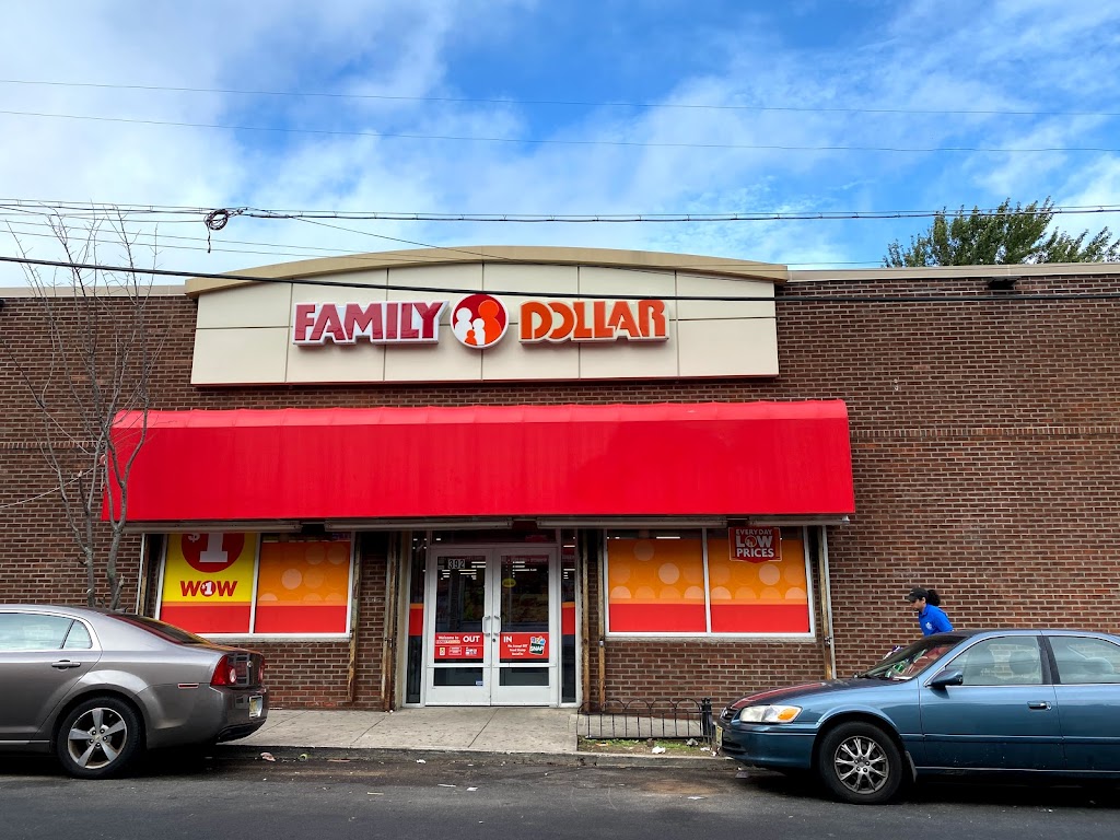 Family Dollar | 392 Jersey St, Staten Island, NY 10301 | Phone: (718) 568-2920