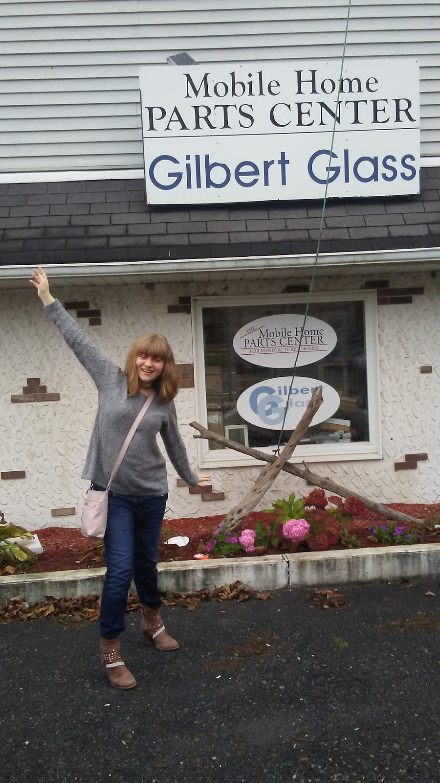 Gilbert Glass | Genesis Gardens - Suite 101 1021, US-209, Gilbert, PA 18331 | Phone: (610) 681-6340