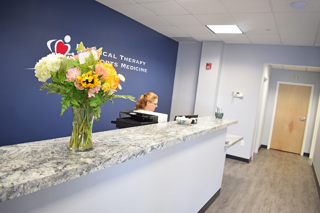 Physical Therapy & Sports Medicine Centers Simsbury | 540 Hopmeadow St, Simsbury, CT 06070 | Phone: (860) 269-9300