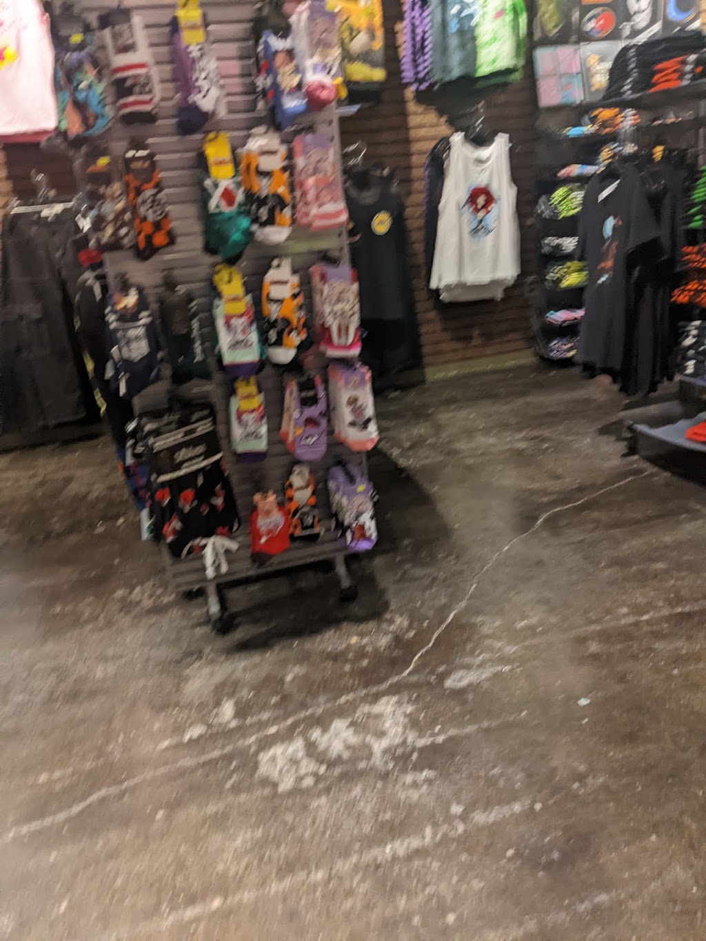 Hot Topic | 50 Holyoke St RM B228, Holyoke, MA 01040 | Phone: (413) 535-1085