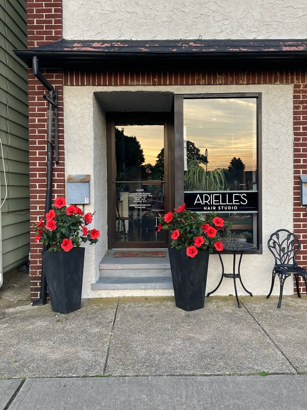 Arielles Hair Studio | 1199 Lincoln Square Unit 1, Long Branch, NJ 07740 | Phone: (732) 619-3425