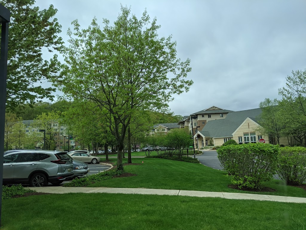 Cedar Crest Senior Living Community | 1 Cedar Crest Dr, Pompton Plains, NJ 07444 | Phone: (973) 831-3500