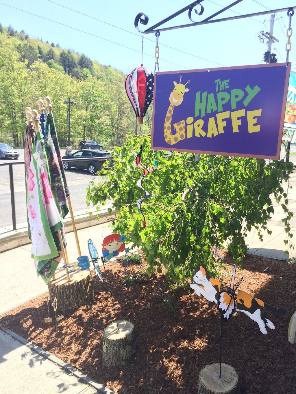 The Happy Giraffe | 75 Bridge St, Margaretville, NY 12455 | Phone: (845) 586-6333