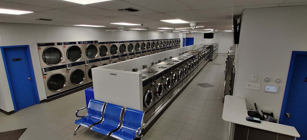 Colonial Springs Laundromat | 2 Colonial Springs Rd, Wheatley Heights, NY 11798 | Phone: (631) 643-2415