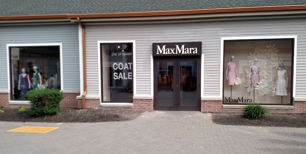 Max Mara Outlet | 832 Grapevine Ct, Central Valley, NY 10917 | Phone: (845) 928-4378
