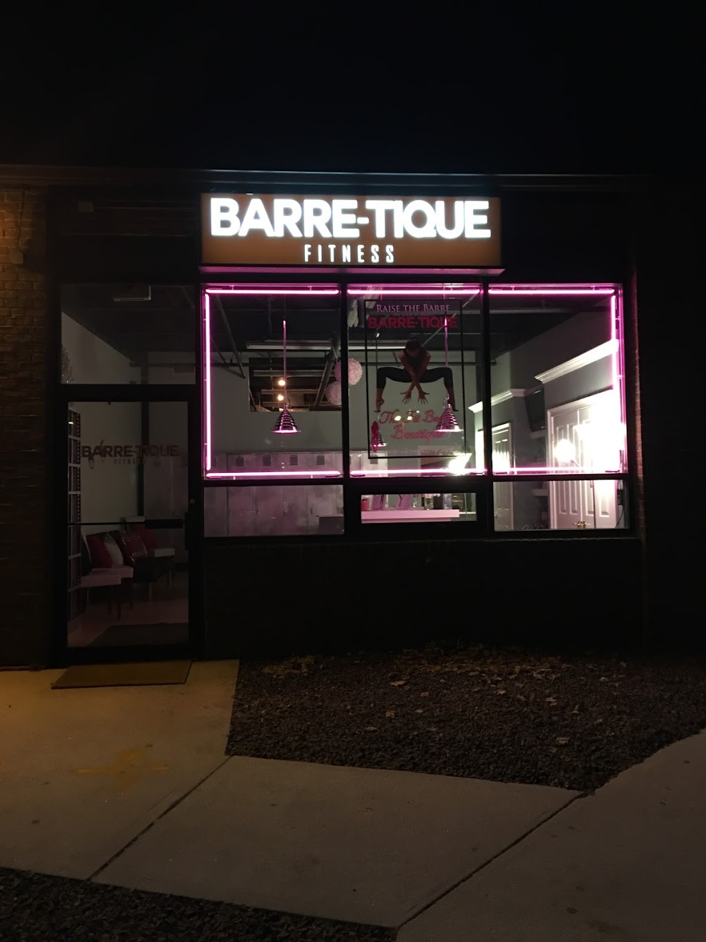 Barre-Tique Fitness | 200 Wilson St, Port Jefferson Station, NY 11776 | Phone: (631) 496-4226