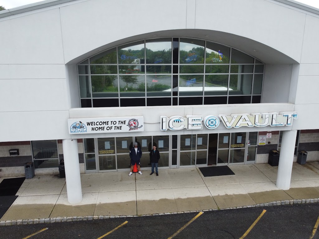 Ice Vault Arena | 10 Nevins Rd, Wayne, NJ 07470 | Phone: (973) 628-1500