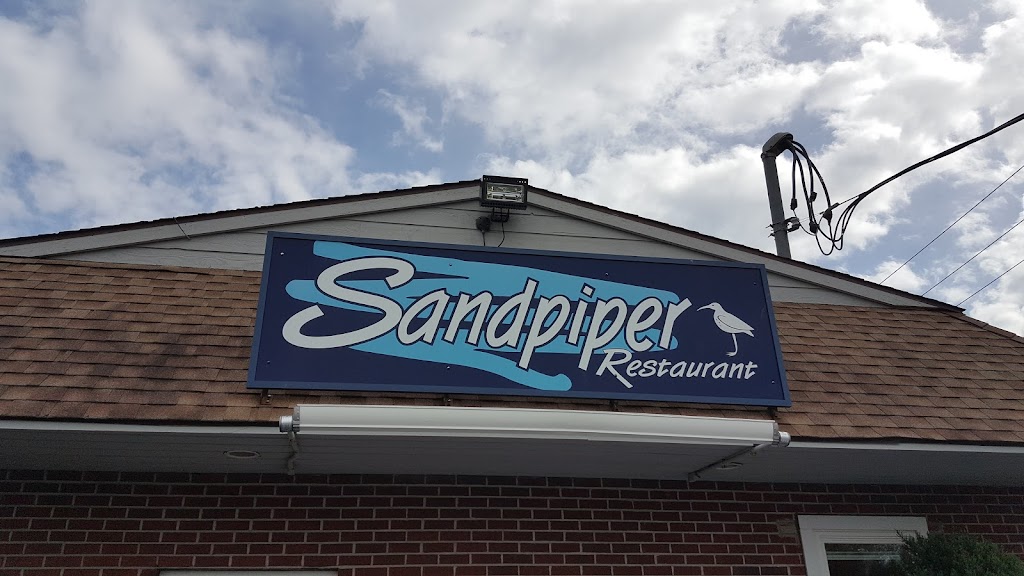 Sandpiper Restaurant | 161 Cosey Beach Ave, East Haven, CT 06512 | Phone: (203) 469-7544