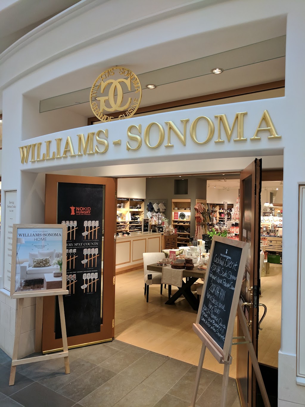 Williams-Sonoma | 125 Westchester Ave, White Plains, NY 10601 | Phone: (914) 644-8360