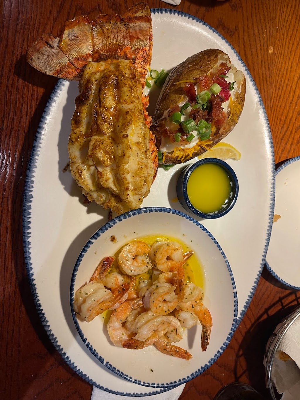 Red Lobster | MIDWAY SHOPPING CENTER, 999 Central Park Ave, Scarsdale, NY 10583 | Phone: (914) 472-6373