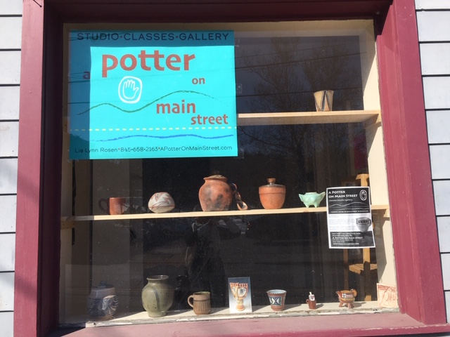 A Potter on Main Street | 430-A Main St, Rosendale, NY 12472 | Phone: (845) 658-2136