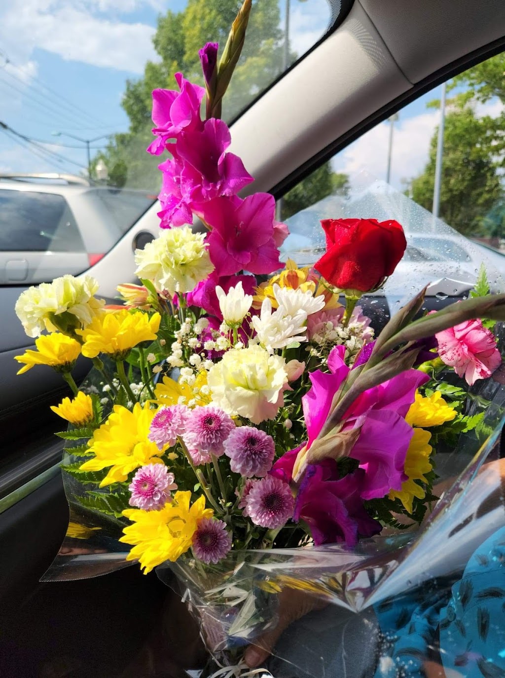 Ginas Enchanted Flower Shoppe | 1250 Old Nichols Rd, Islandia, NY 11749 | Phone: (631) 964-6677