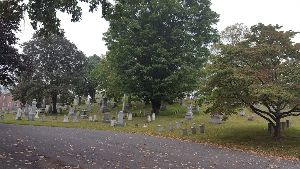 Wethersfield Village Cemetery | 1 Marsh St, Wethersfield, CT 06109 | Phone: (860) 563-8381