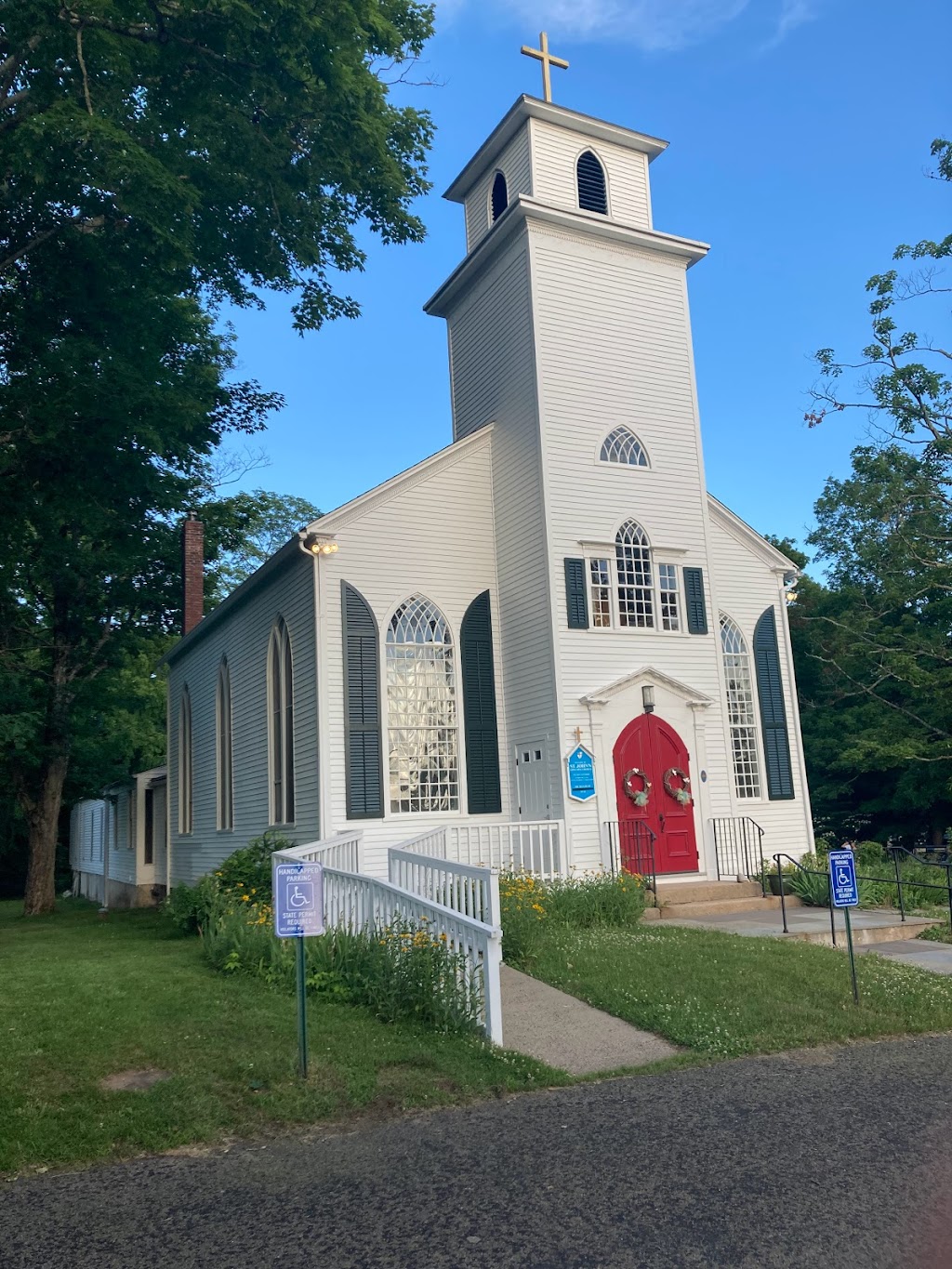 St. Johns Episcopal Church | 129 Ledge Hill Rd, Guilford, CT 06437 | Phone: (203) 457-1094