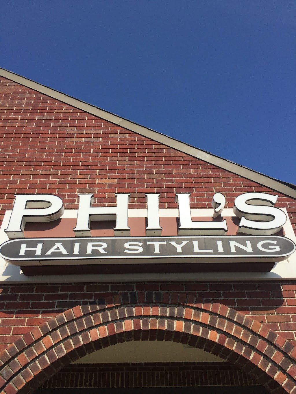 Phils Hairstyling | 401 Monroe Turnpike # 11, Monroe, CT 06468 | Phone: (203) 268-5020