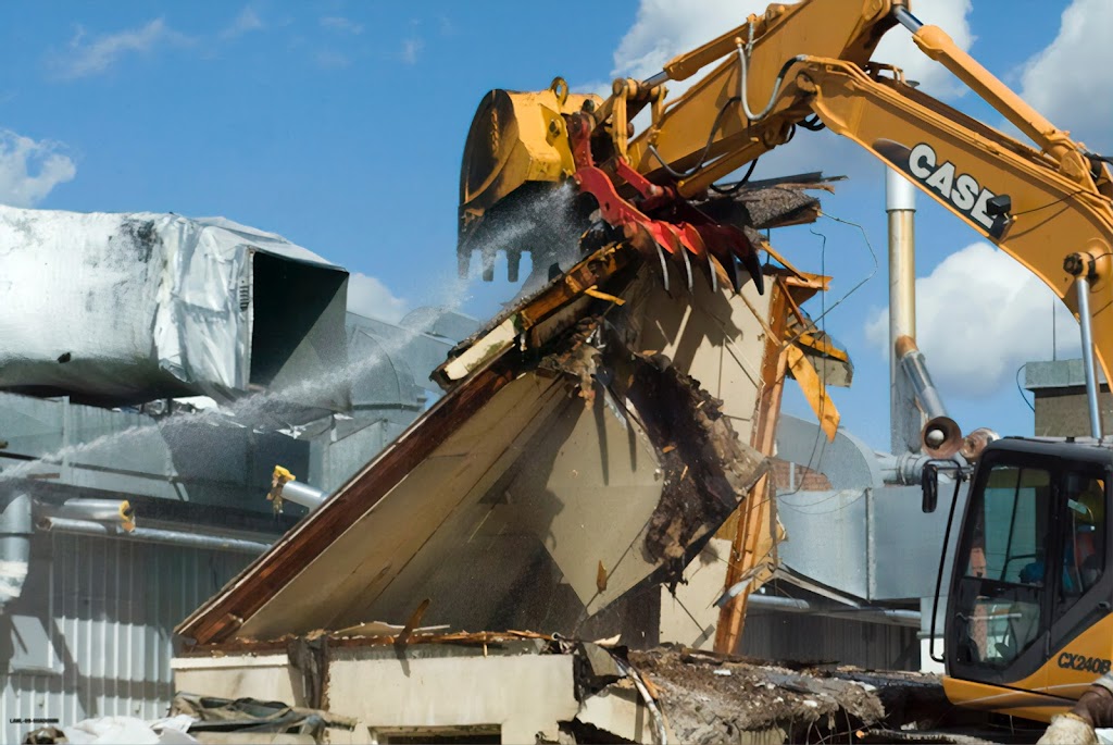 Ocean Trace Demolition | 83 Greenwood St, Watertown, CT 06795 | Phone: (203) 824-0626