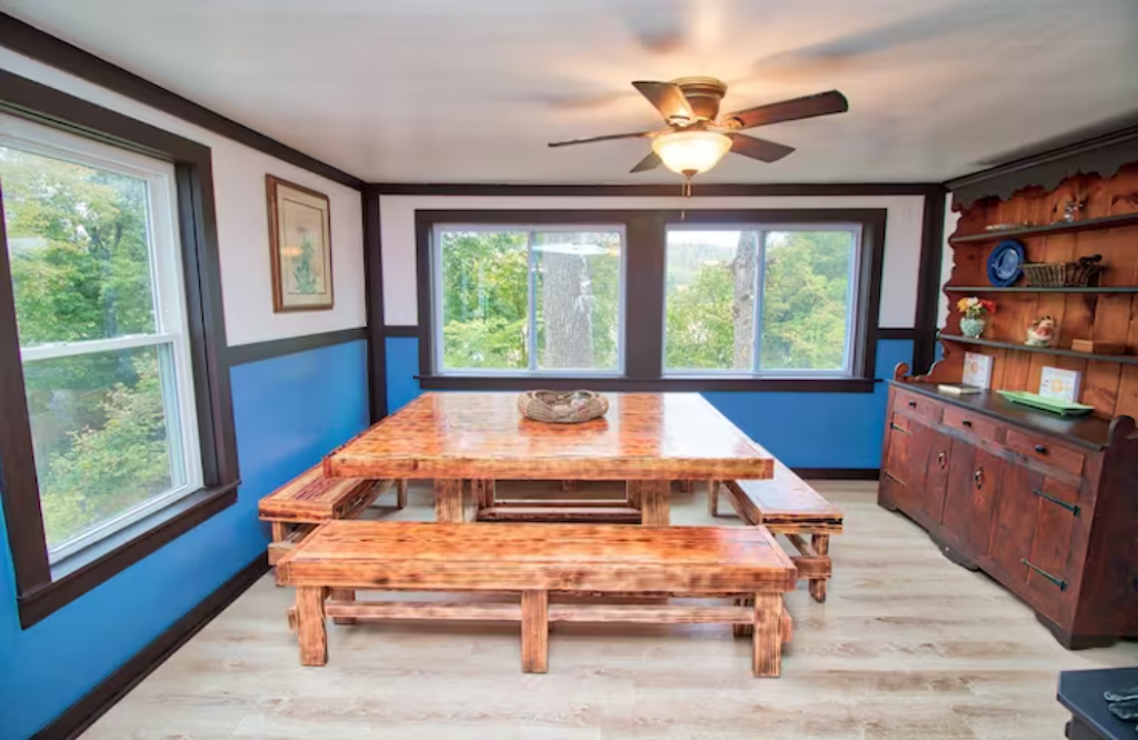 Blackberry River Cottage: Where Fun & Nature Meet | 15 Lower Rd, Canaan, CT 06018 | Phone: (631) 792-3881