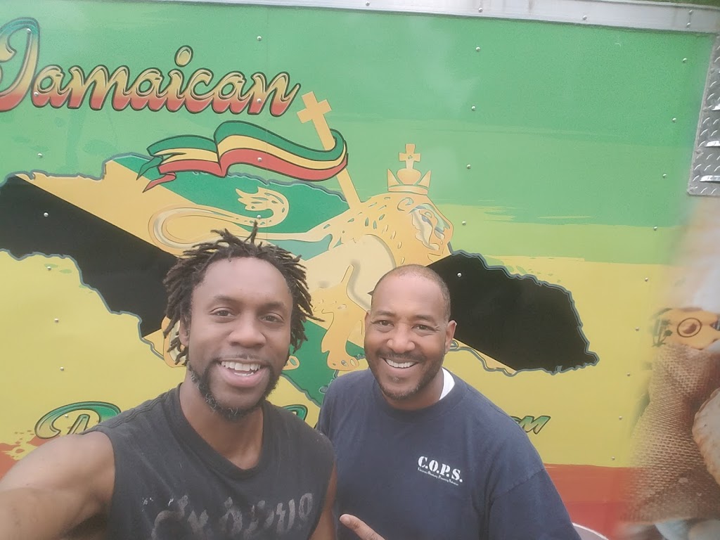 The Jamaican Patty Wagon | 2022 Lanes Mill Rd, Lakewood, NJ 08701 | Phone: (732) 784-8594