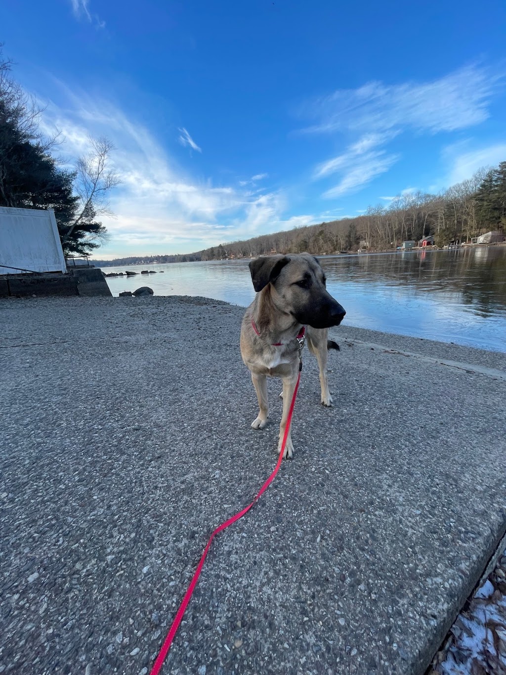 West Hill Pond Boat Launch | Laurel Passway, Barkhamsted, CT 06063 | Phone: (860) 424-3000