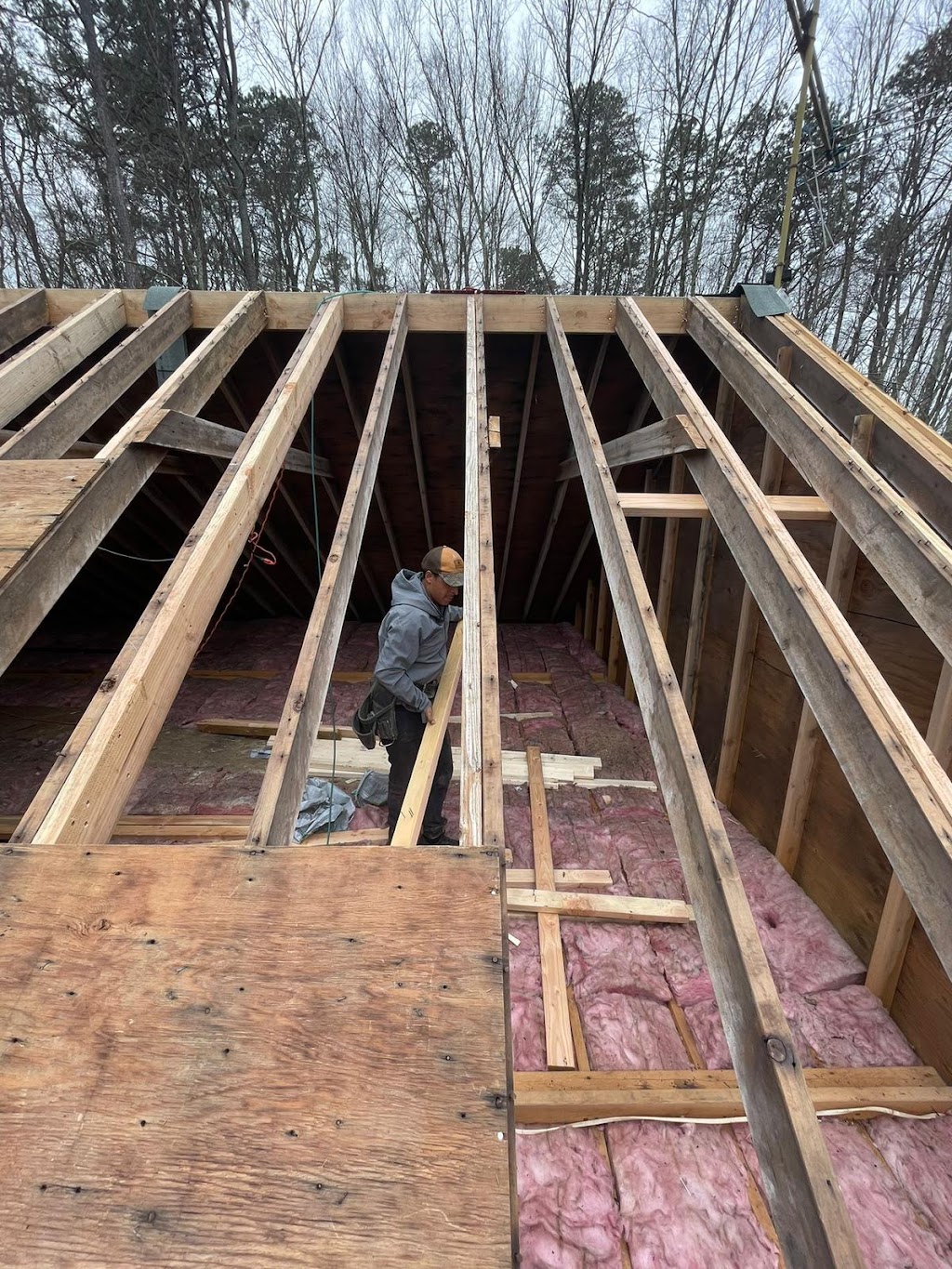 Connecticut Roofing Solutions | 1034 Farmington Ave, West Hartford, CT 06107 | Phone: (860) 245-9665